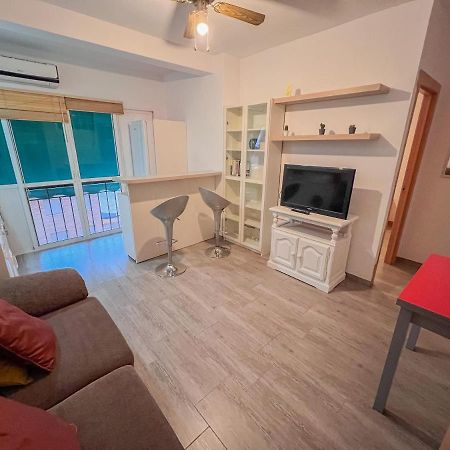 Bonito Apartamento Cerca Del Puerto Малага Экстерьер фото